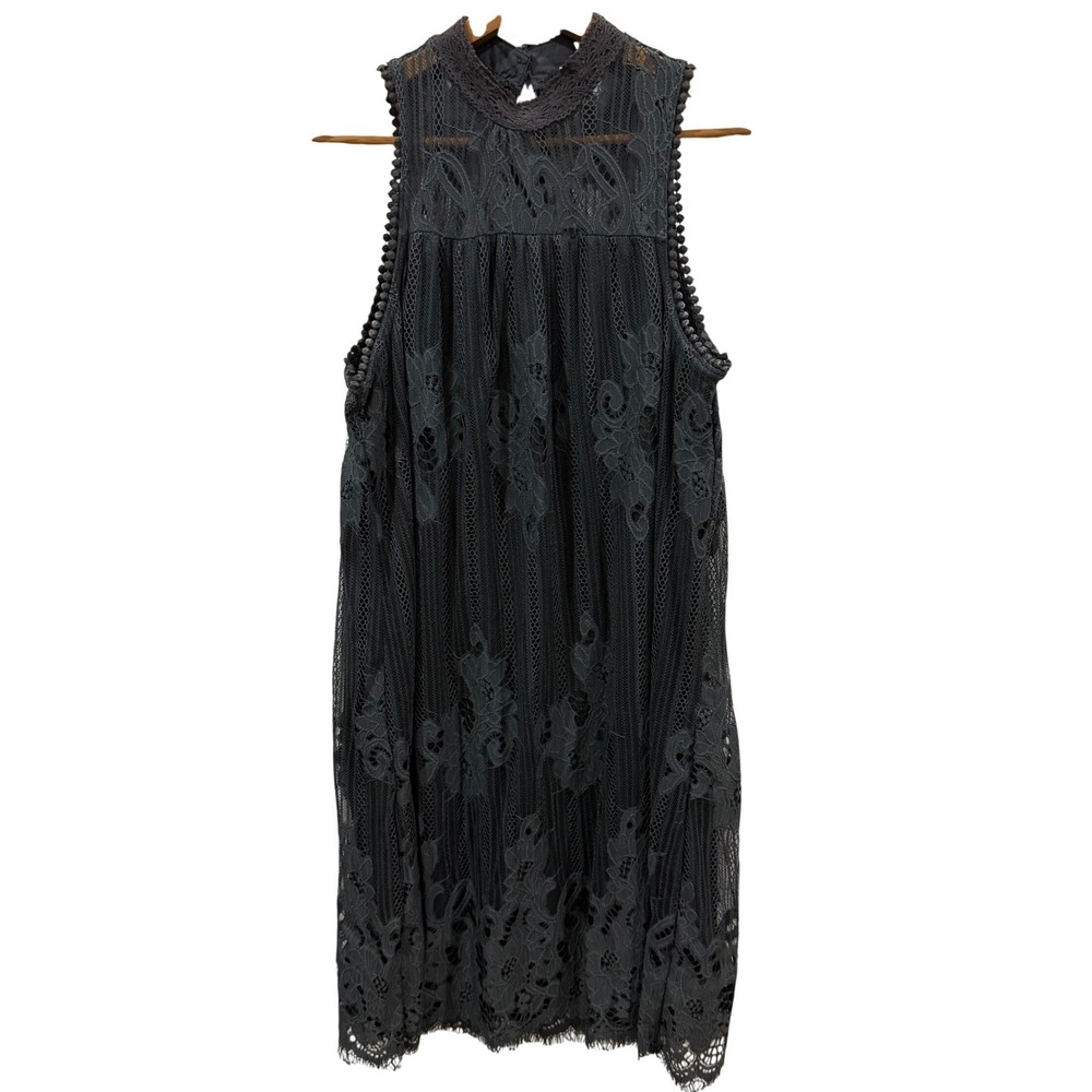 Maurices Womens Gray Floral Lace Mock‎ Neck Shift Dress Sleeveless Small